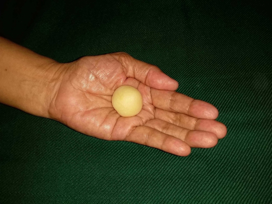 Method of stuffing of Kofta (Step 3)